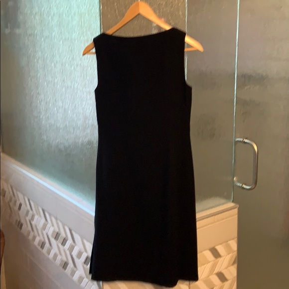 ANN TAYLOR DRESS - Picture 2 of 5
